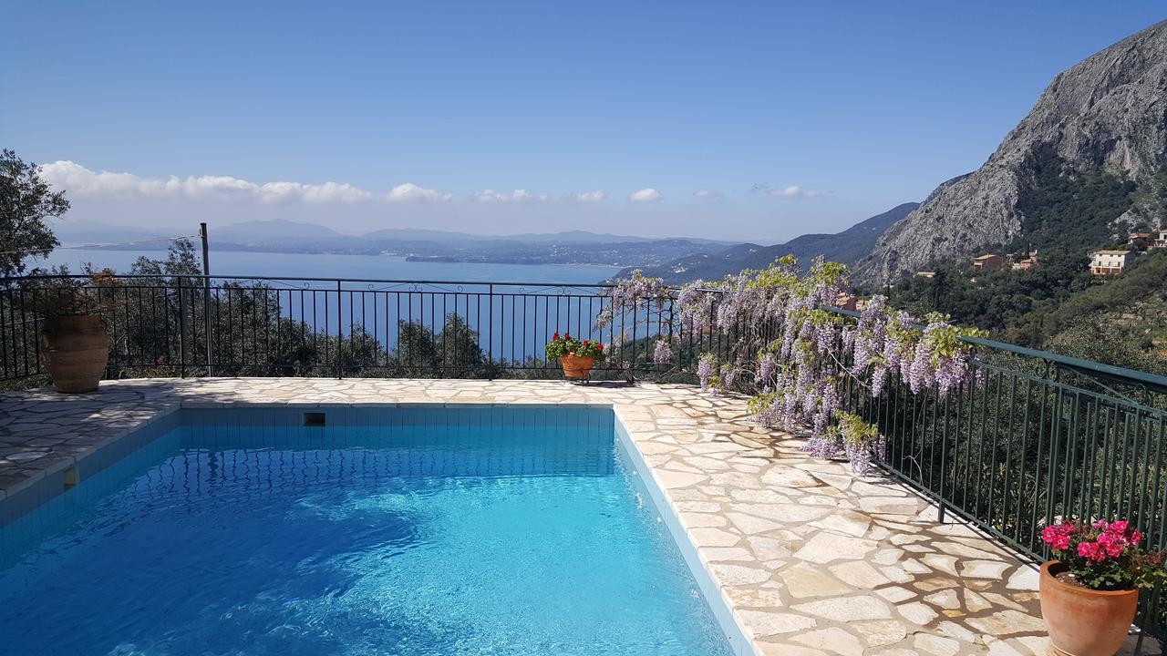 Villa Zeta Nisaki  Extérieur photo