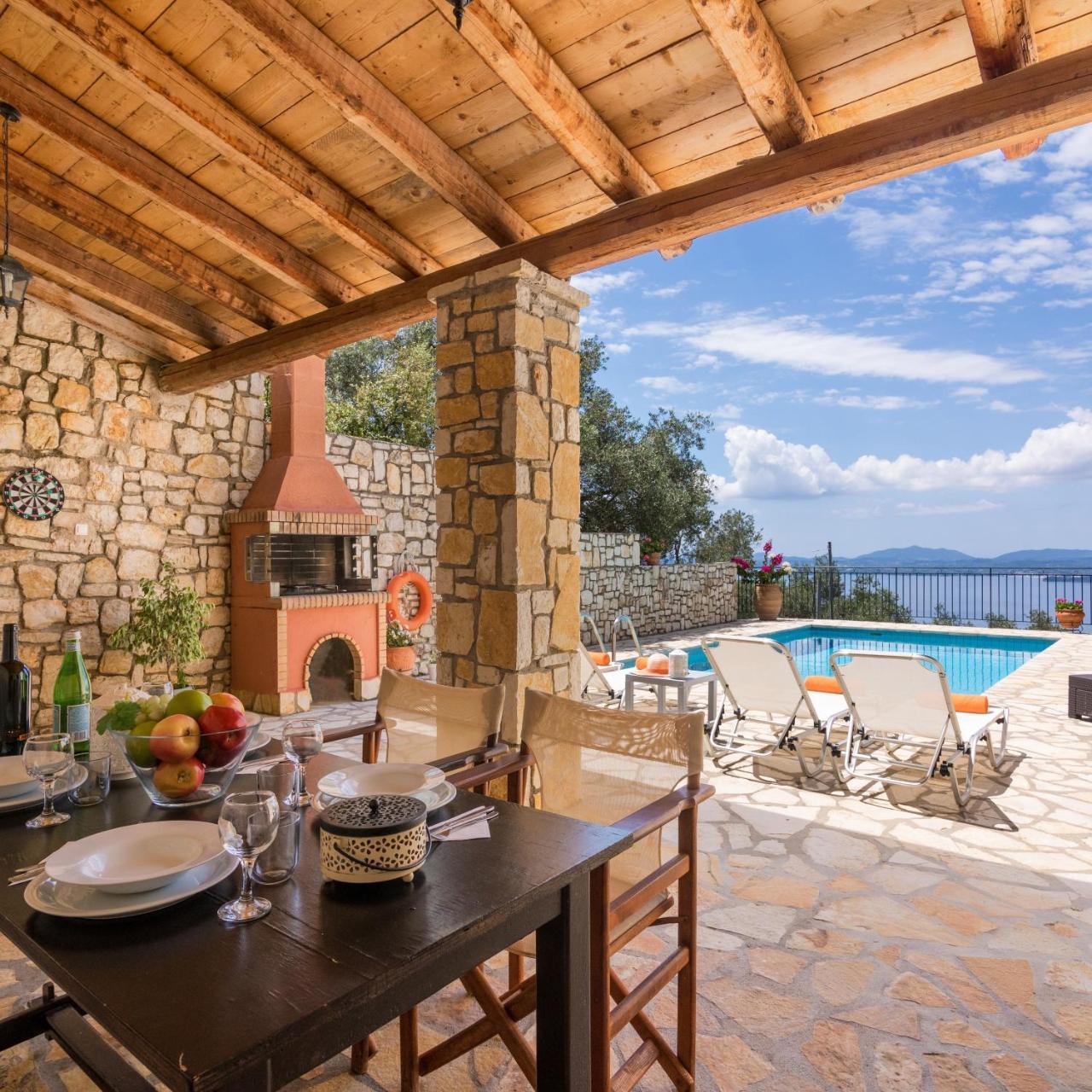 Villa Zeta Nisaki  Extérieur photo
