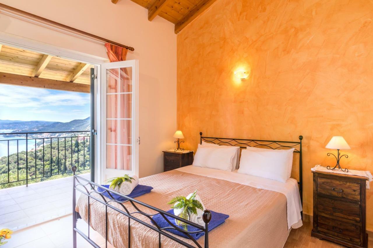 Villa Zeta Nisaki  Extérieur photo